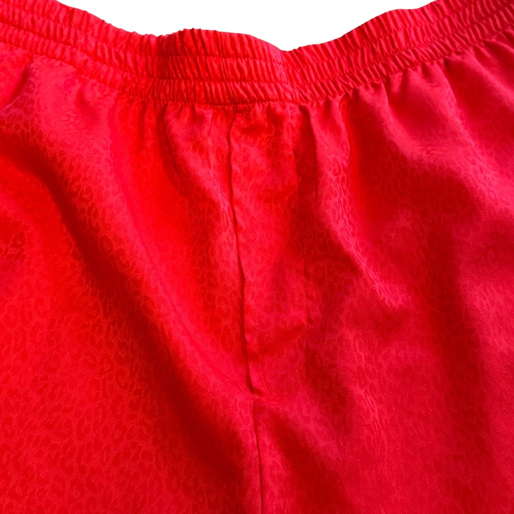 Victoria's Secret Satin Sleep Shorts Boxers Coral Leopard Print Size Large NWOT - Picture 3 of 8